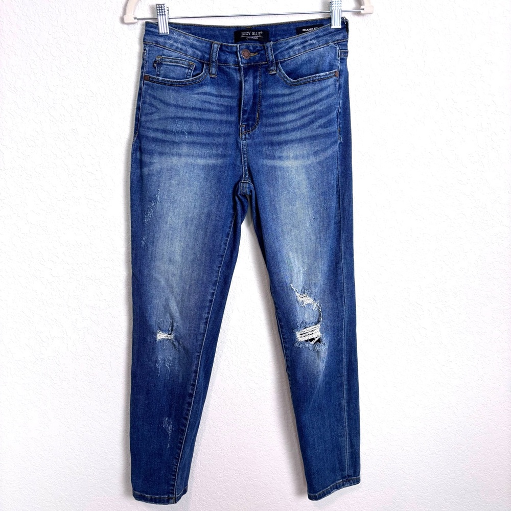 Judy Blue Relaxed Fit Distressed Blue Jeans Women’s 28 Casual Closet Basic